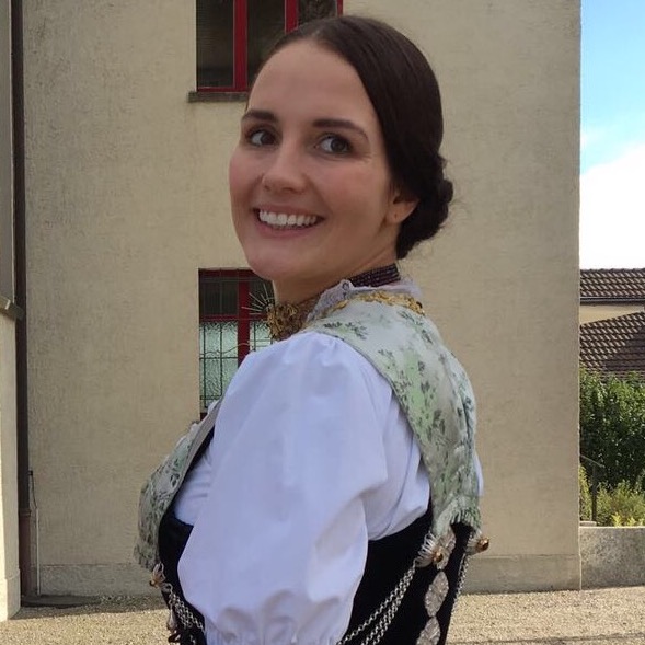 Stephanie Zimmermann spielt Cello